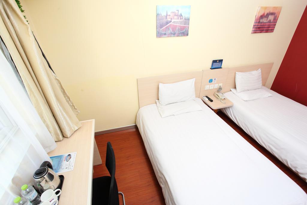 Hanting Express Huayuan Bridge Beijing Room photo